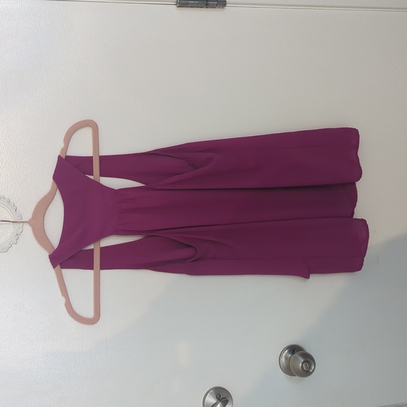 Banana Republic Magenta flowy tank, size small - Picture 3 of 4